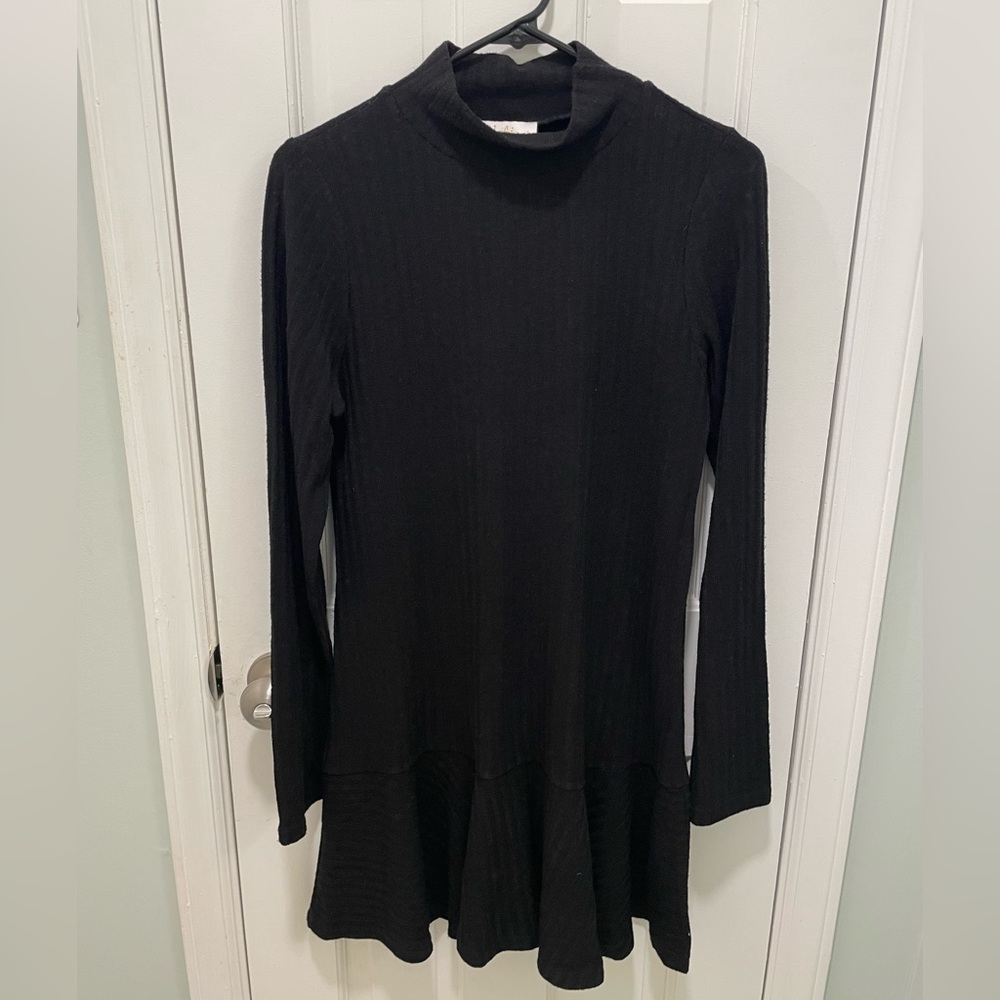 Chic Black Long Sleeve Dress